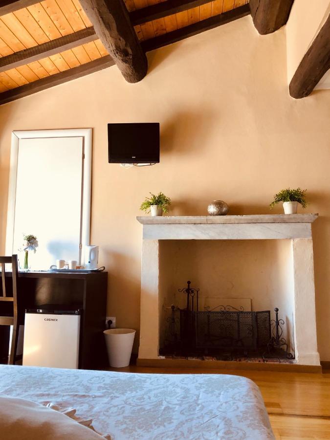 Affittacamere In Piazzetta Sarzana Exterior foto